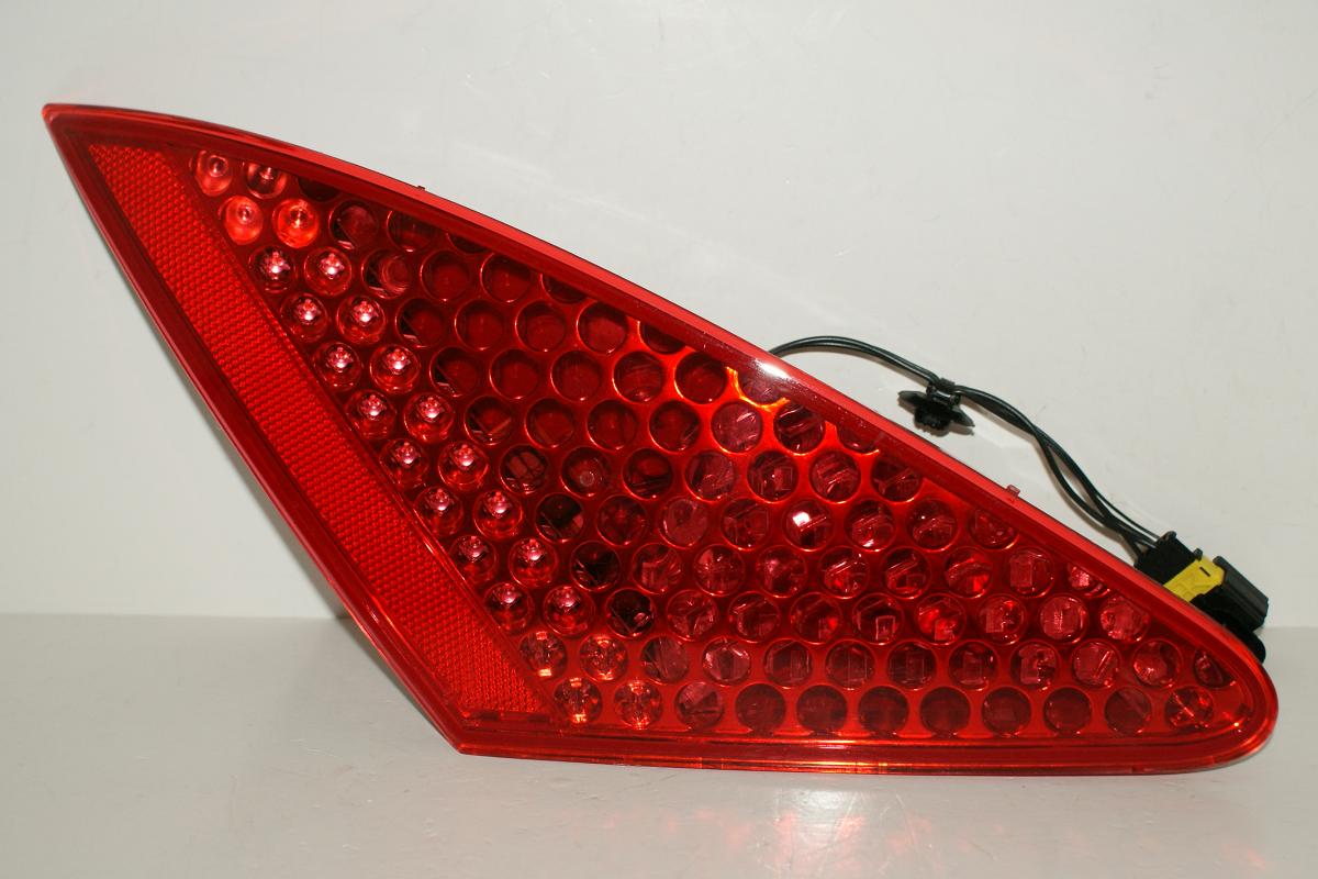 Peugeot 307 CC T56 20032007 Boot Rear Tail Light LEFT OEM eBay