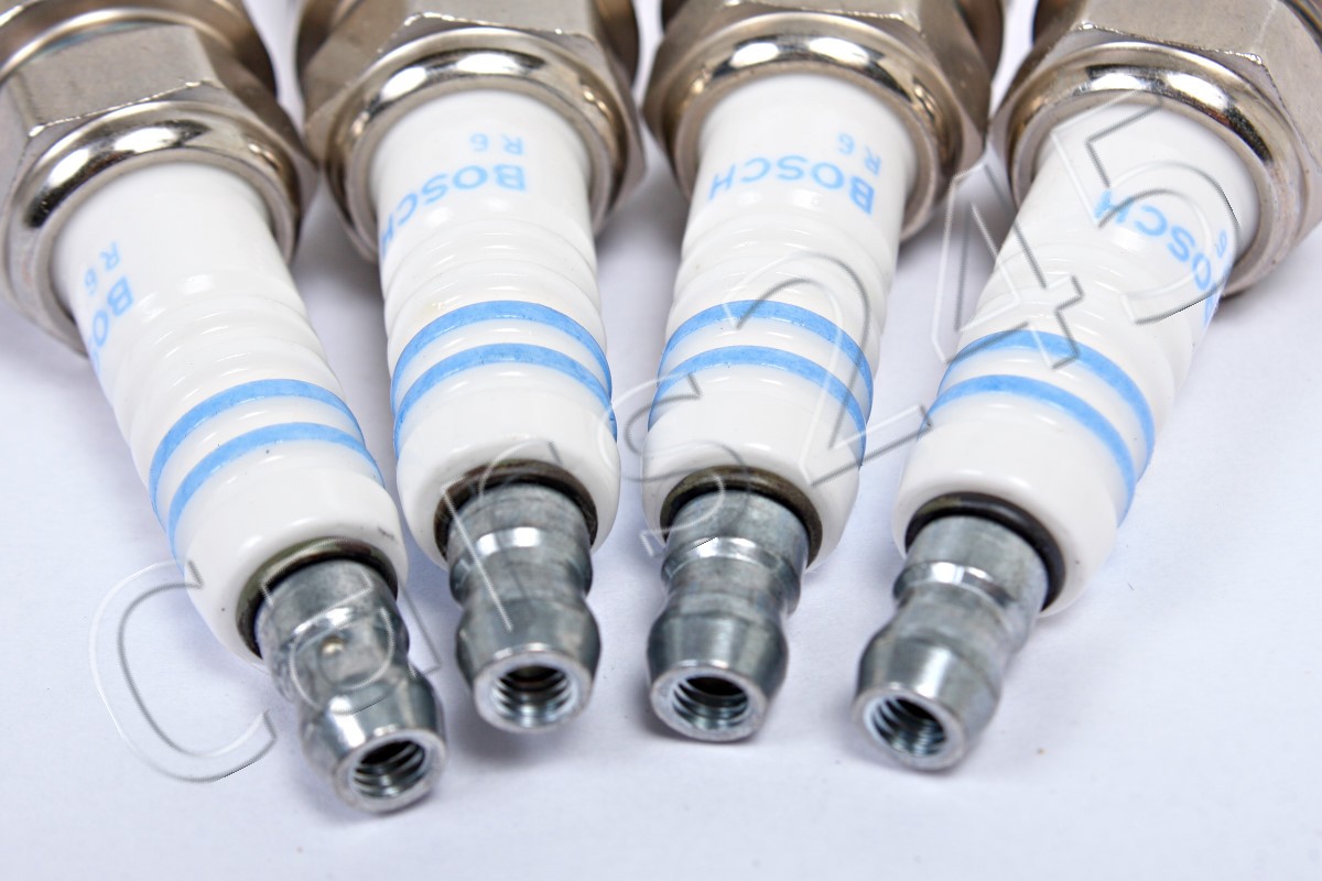 BOSCH X4 pcs Spark Plug Fits OPEL VAUXHALL PEUGEOT RENAULT CITROEN