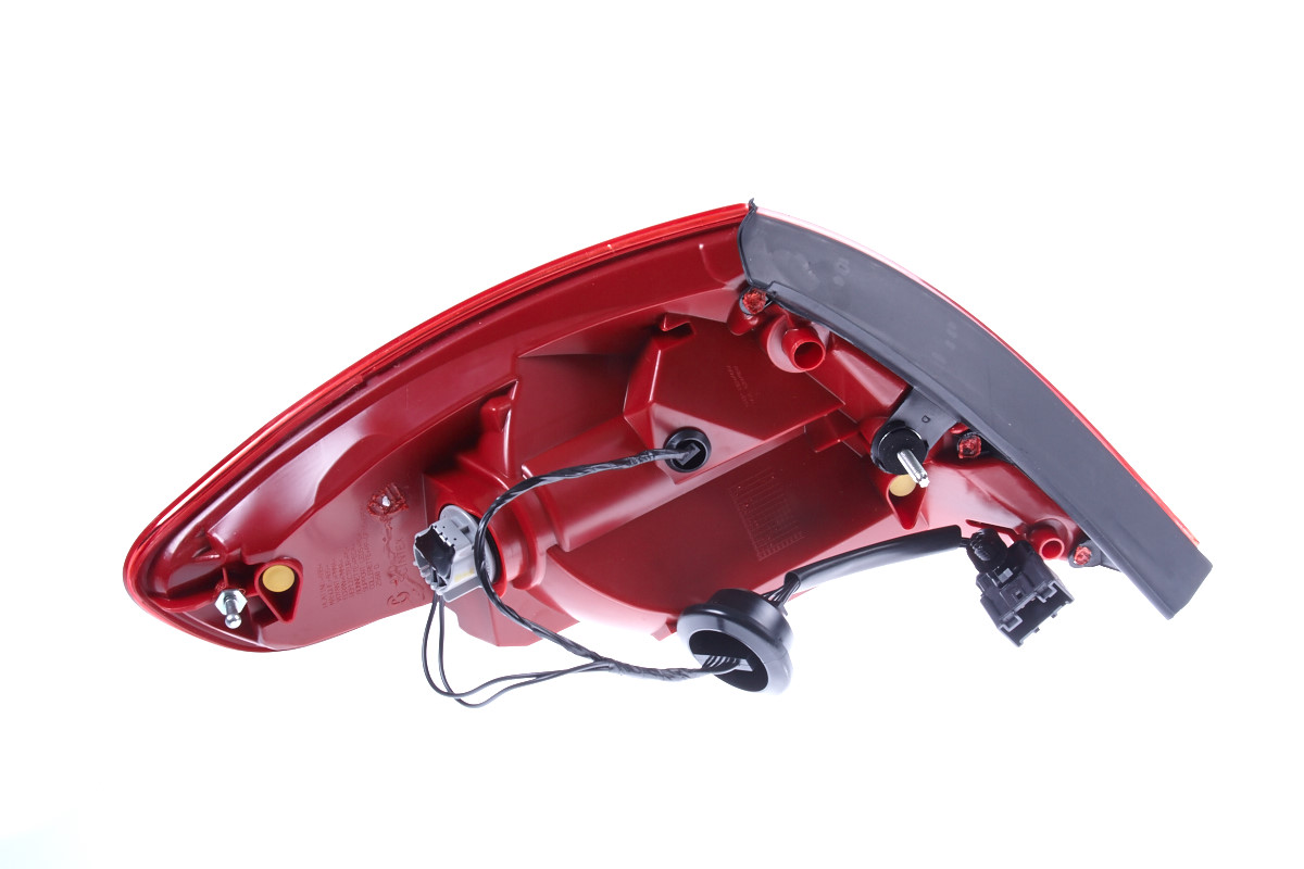 PEUGEOT 307 CC Rear Outer Lamp Tail Light RIGHT OEM 20032007 eBay