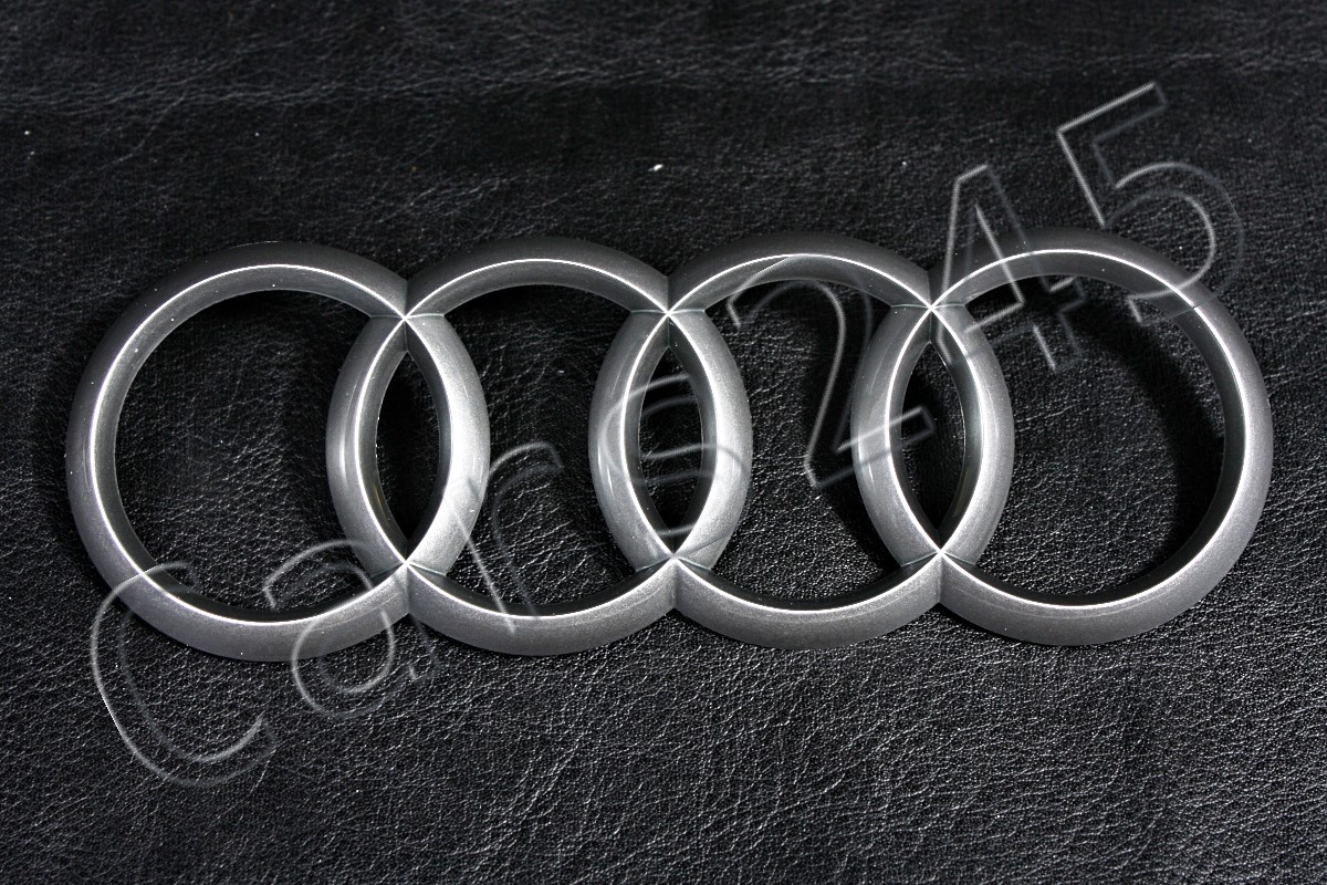 Genuine Engine Cover Emblem Logo Audi A1 A3 A4 A5 A8 Q3 Q7 A7 TT Mk2 2009